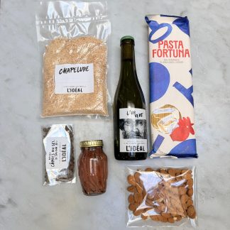 SPAGHETTONI AL PESTO DE CÂPRES ET ANCHOIS
